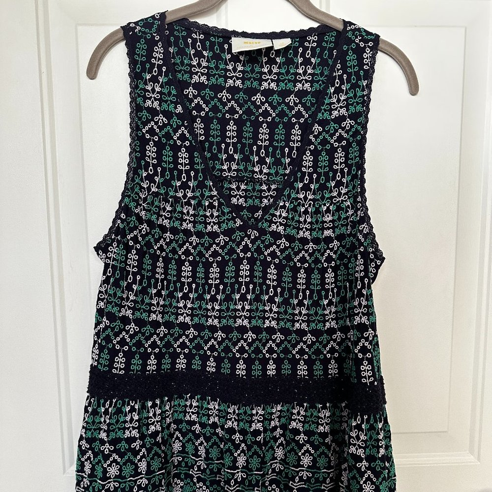 Maeve Women's Blue Sleeveless Peplum Top Green White Embroidery, Size: LP, EUC